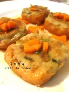 Fried stuffed tofu with dace fish