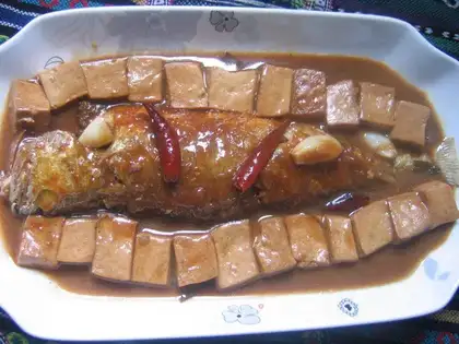 Stewed tofu with yellow fish