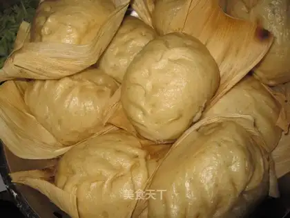Kidney bean steamed buns