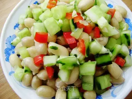 Spiced peanuts mixed with cucumber