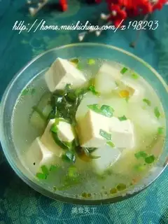 Winter melon and tofu soup