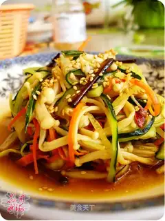 Flammulina velutipes mixed with scallion oil