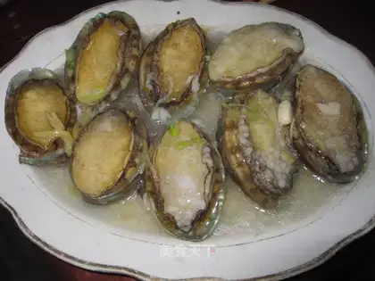 steamed fresh abalones