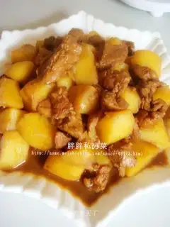 Stewed pork and potatoes