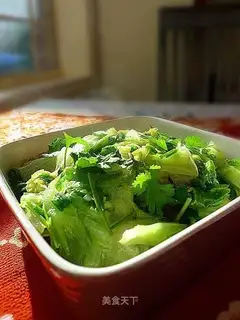 Ginger and garlic lettuce