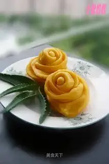 carrot and rose pasta