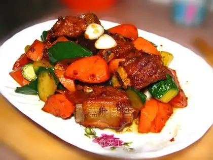 braised pork ribs