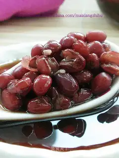 White gourd skin red bean drink
