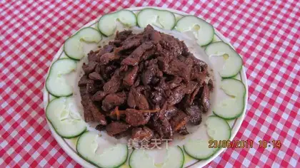 Shred ginger tenderloin
