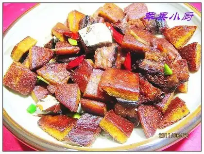 stir-fried salted fish with corncakes