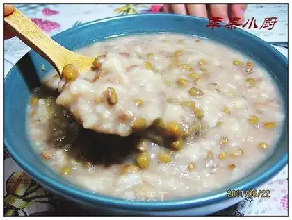 Mung bean pimples soup