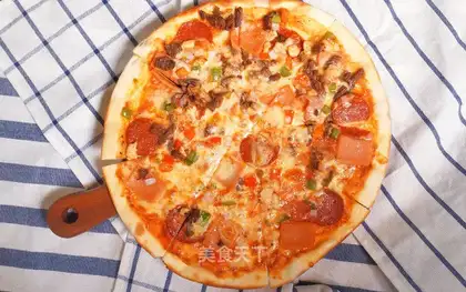 Meat-eating pizza