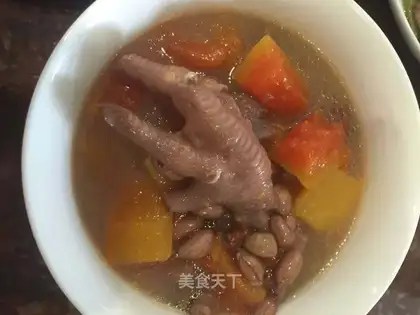 Pumpkin chicken foot soup