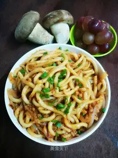 Spicy meat sauce