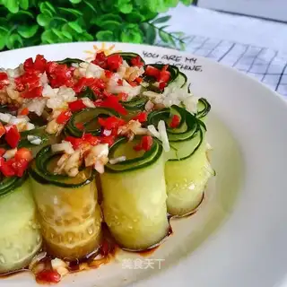 Cream cucumber rolls