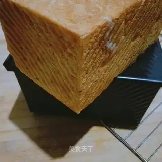 Black-sesame cream toast