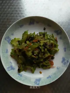 Shrimp skin