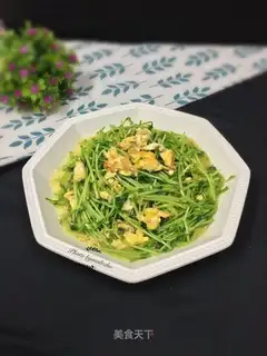 Soy seeded eggs