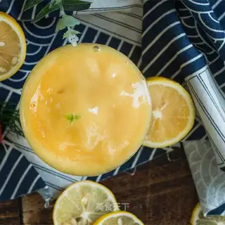 Peach smoothie