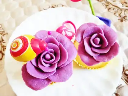Chocolate roses