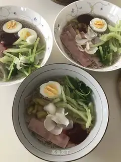 Cold noodles