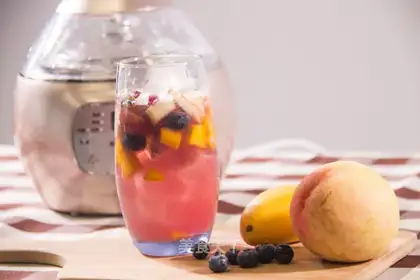 Rose oatmeal fruit tea