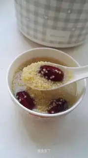 Red-tree rice porridge