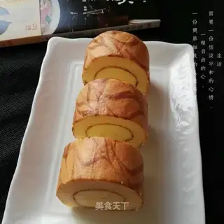 Chiva Cake Roll