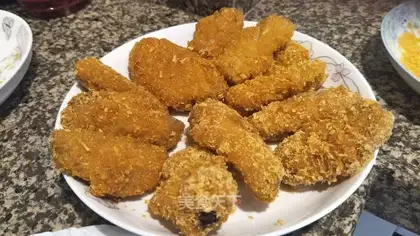 Fried chicken wings in the souffle
