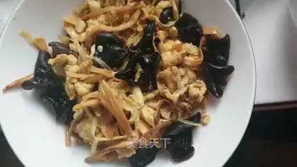 Mushu eggs