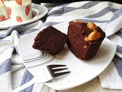 It's a chocolate cake