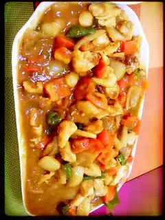 Curry chicken