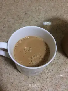 Frozen milk tea