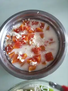 Milk cucumber