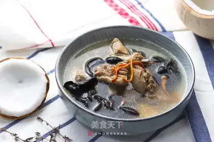 Coconut fire, duck stew
