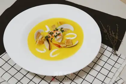 Marseille pumpkin seafood soup
