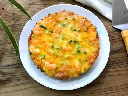 Shrimp garden pizza