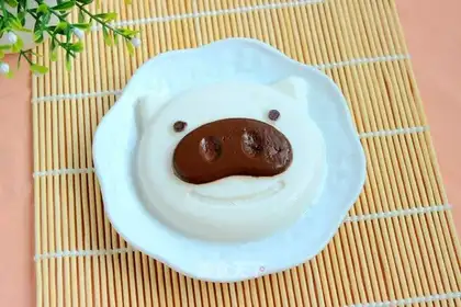 Piggy coconut cream