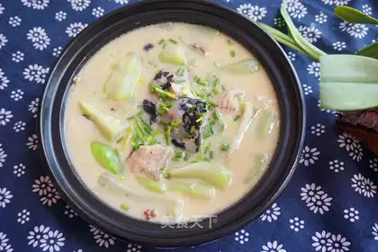 Fish-head silk soup