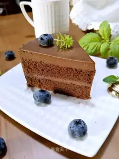 Six-inch chocolate mousse