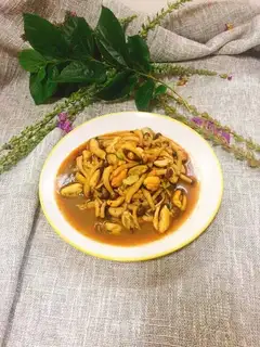 Scrambled mushrooms