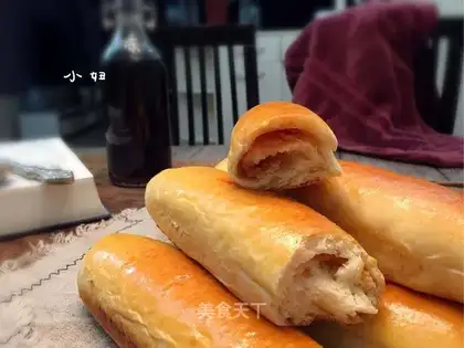 Peanut butter, whole wheat roll