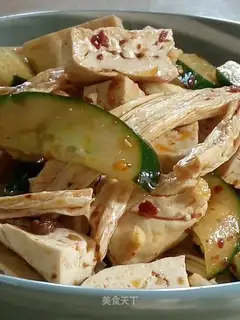 The cucumber cucumber curry