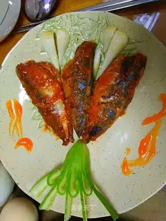 Tomato juice sardines