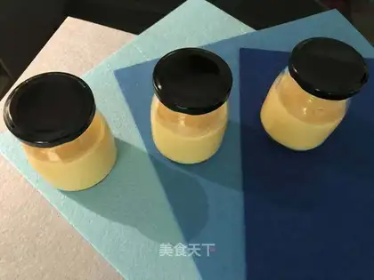 Mango pudding