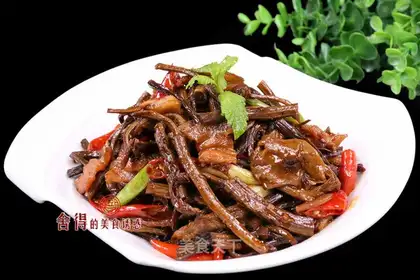 Tea mushroom roast