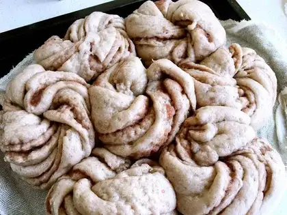 Black bean rolls