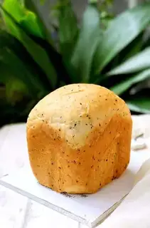 Black sesame milk bread