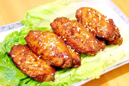 Roasted chicken wings