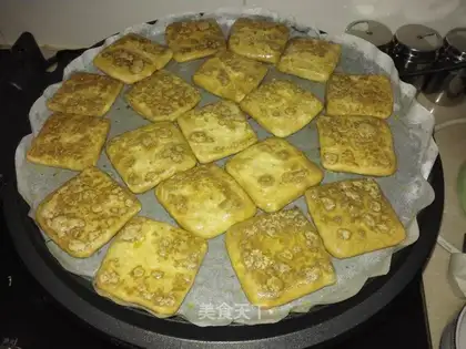 Tofu dry with your hands